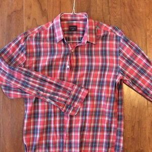 UnTuckit large slim fit flannel